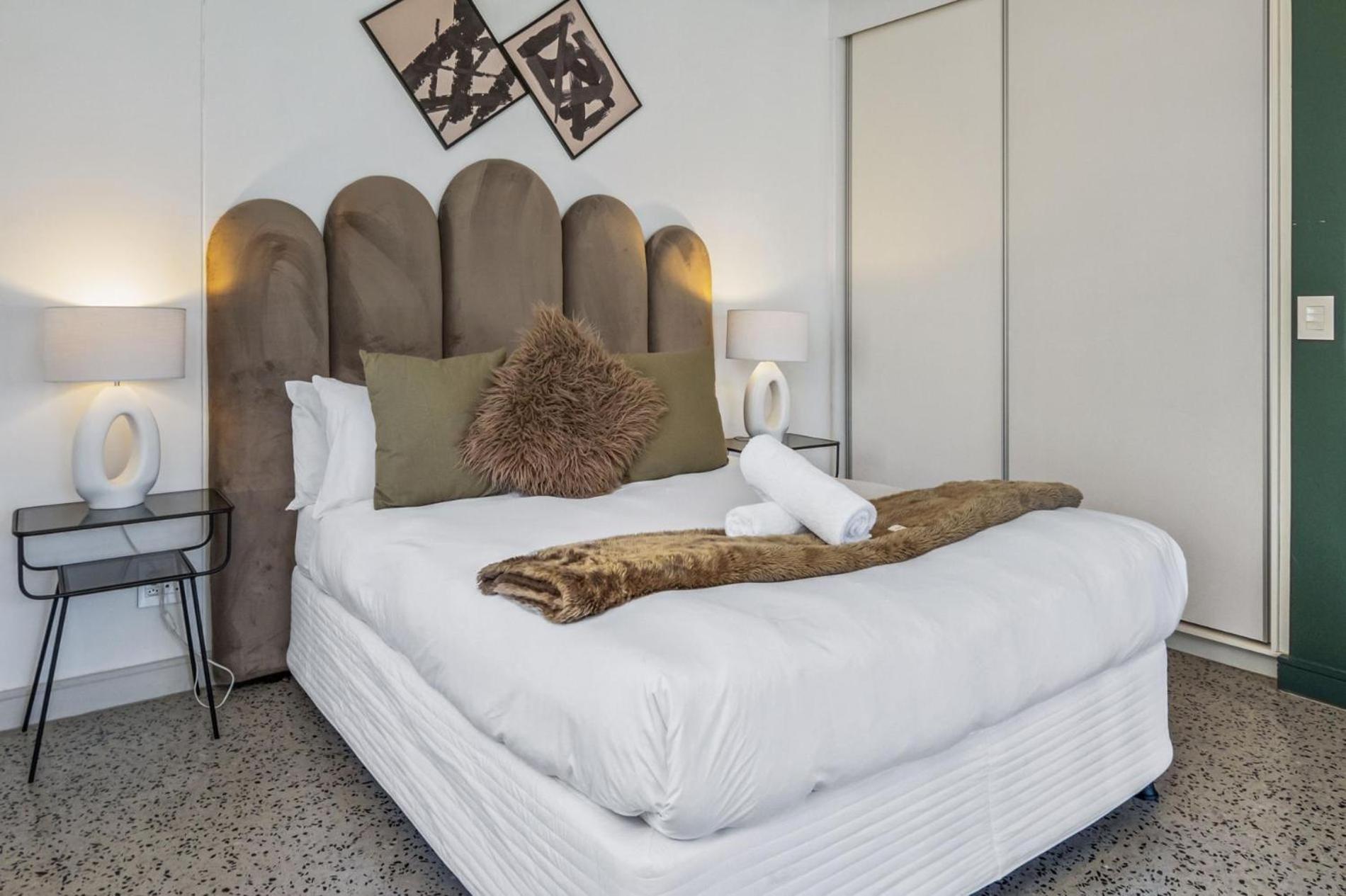 Duke 1 Bedroom With Mountain Views Rooftop Pool Cape Town