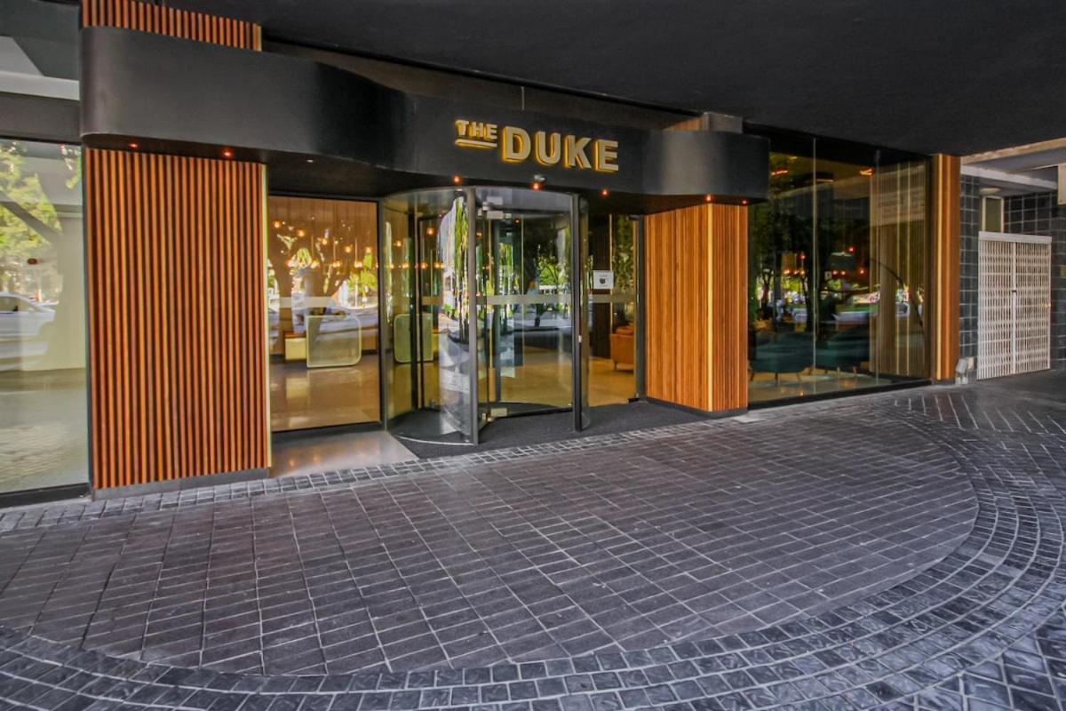 Duke 1 Bedroom With Mountain Views Rooftop Pool Apartment Cape Town